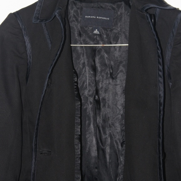Banana Republic Jackets & Blazers - Banana Republic women Small black jacket pea coat